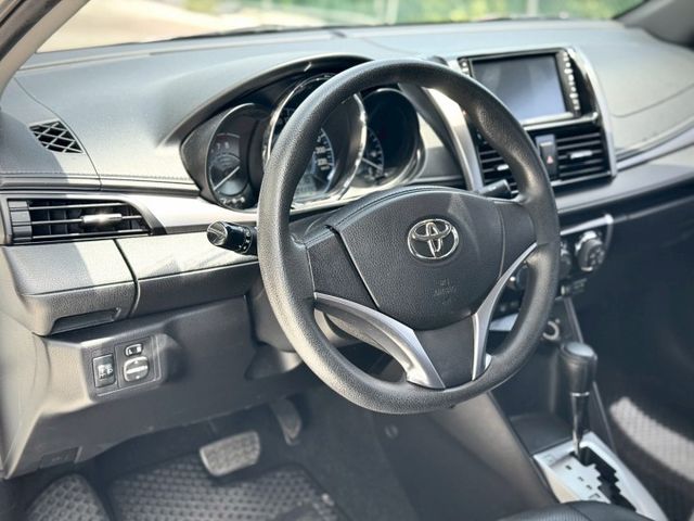 ★SUM模範店家認證車　　　　★熱門四門代步車★里程保證　★電動後視鏡★多功能數位　　　　★好開耐操★冷氣超冷  第6張相片