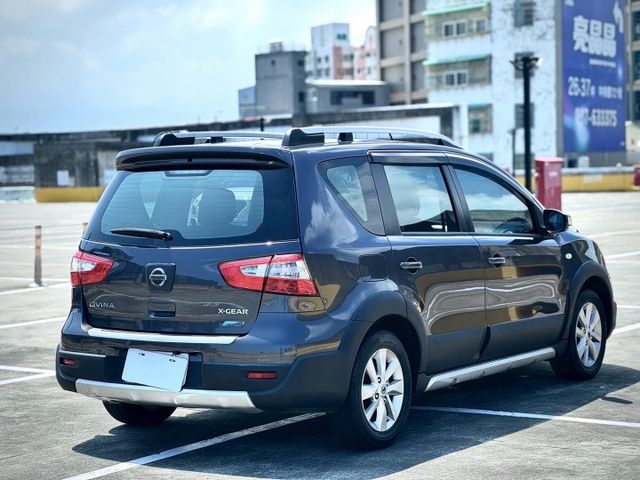 ★SUM模範店家★專業認證　★熱門休旅車款★里程保證　　★車內空間超大★車頂行李架　　　　★耐操好用★保養便宜  第6張相片
