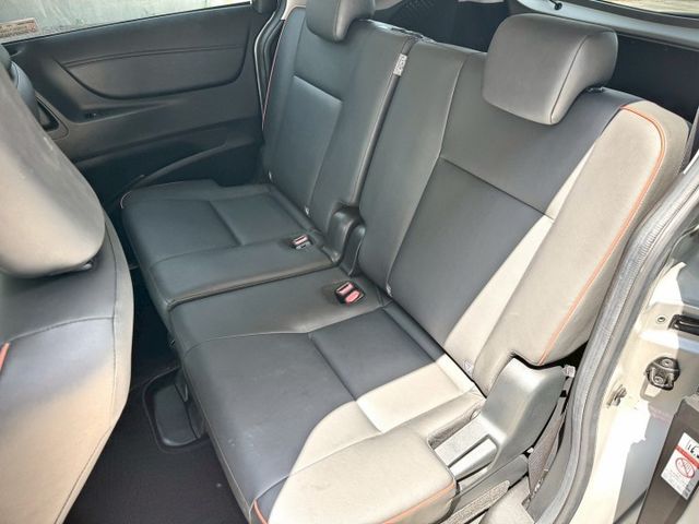 ★SUM模範店家★專業認證　★熱門休旅車款★里程保證　　★IKEY免持鑰匙★車內空間大　　　　★耐操好用★保養便宜  第10張相片