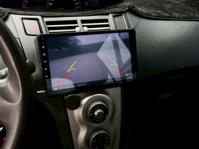 ★SUM模範店家★專業認證　★熱門五門掀背車款　　　　★里程保證★大銀幕安卓機　　　★空間超大★保養維修便宜  第3張相片