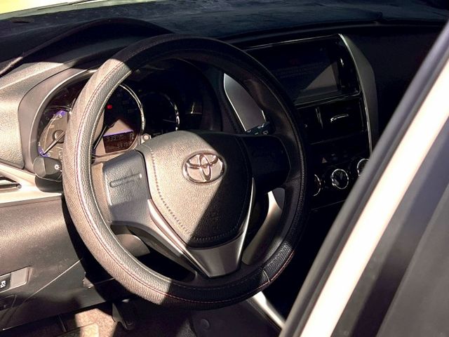 ★SUM模範店家★專業認證　★熱門五門掀背車款　　　　★里程保證★多功能數位影音　　　★倒車影像★保養維修便宜  第8張相片