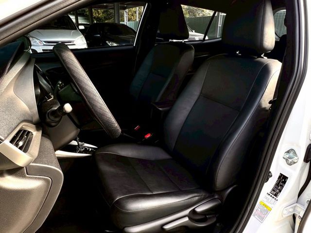 ★SUM模範店家★專業認證　★熱門五門掀背車款　　　　★里程保證★多功能數位影音　　　★倒車影像★保養維修便宜  第9張相片