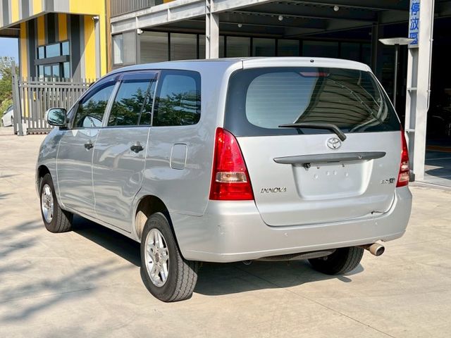 ★SUM模範店家★專業認證　★熱門休旅車款★里程保證　　★大銀幕安卓機★空間超大　　　★賺錢好夥伴★倒車影像  第12張相片