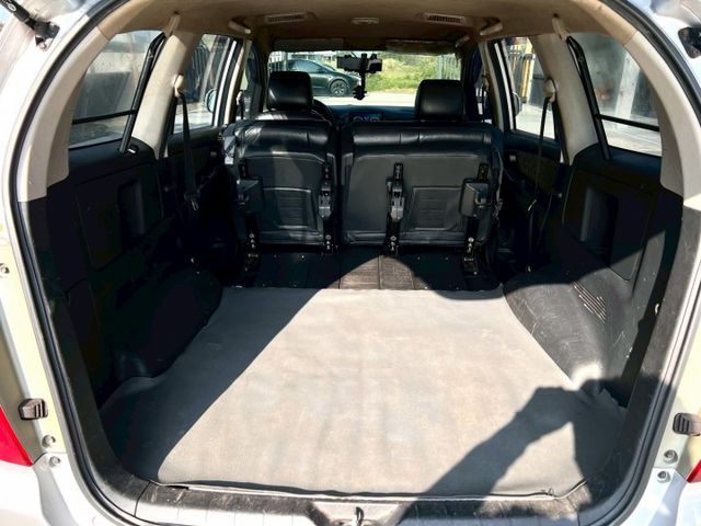 ★SUM模範店家★專業認證　★熱門休旅車款★里程保證　　★大銀幕安卓機★空間超大　　　★賺錢好夥伴★倒車影像  第17張相片