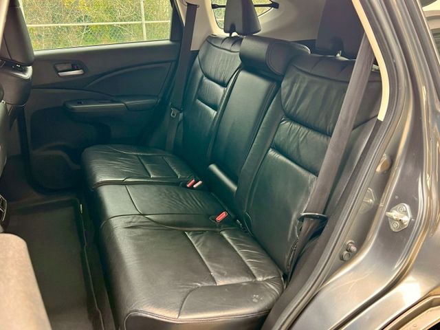 ★SUM模範店家★專業認證　★熱門旅行車款★里程保證　　★定速巡航★數位恆溫　　　　★倒車影像★空間超大  第8張相片