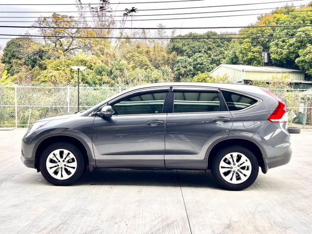 ★SUM模範店家★專業認證　★熱門旅行車款★里程保證　　★定速巡航★數位恆溫　　　　★倒車影像★空間超大  第16張相片