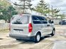 ★SUM模範店家★專業認證　★熱門休旅車款★里程保證　　★9人座★大銀幕安卓機　　　★倒車影像★載人載貨超好用  第17張縮圖