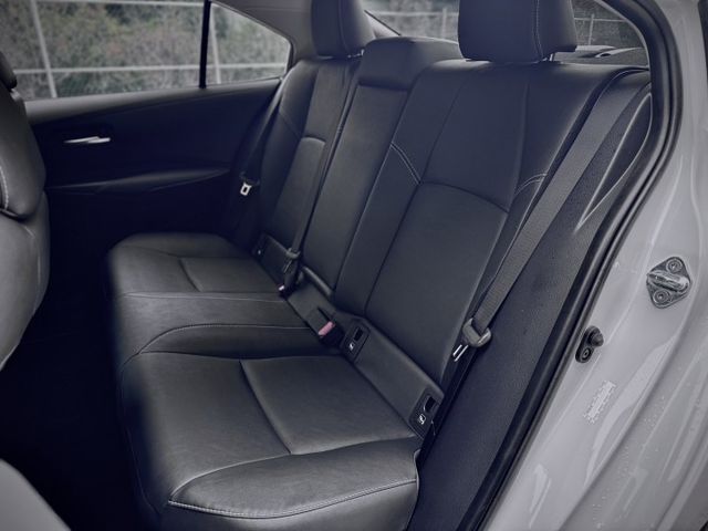 ★SUM模範店認證車　 　　　  ★熱門四門轎車款　　　　　★里程保證★ACC自動跟車　　　★車道偏移★倒車影像  第8張相片