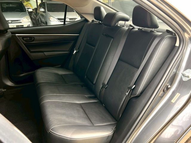 ★SUM模範店認證車　 　　　  ★熱門四門代步車　　　　　★里程保證★電動後視鏡　　　★多功能數位影音★倒車影像  第9張相片