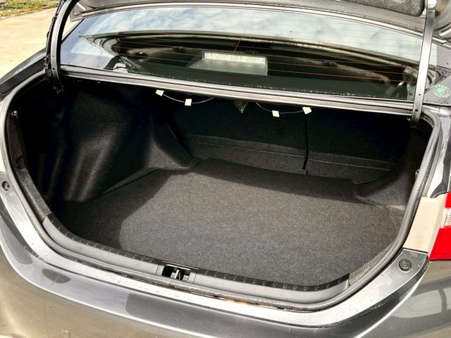 ★SUM模範店認證車　 　　　  ★熱門四門代步車　　　　　★里程保證★電動後視鏡　　　★多功能數位影音★倒車影像  第19張相片