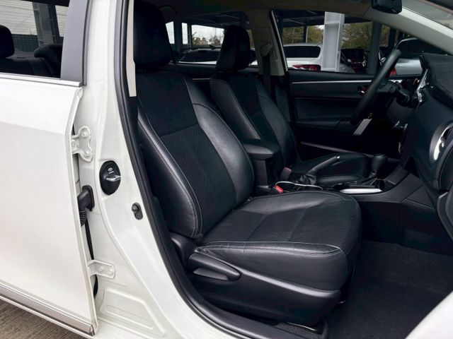 ★SUM模範店認證車　 　　　  ★熱門四門轎車款　　　　　★里程保證★IKEY免持鑰匙　　　★多功能數位影音★倒車影像  第11張相片