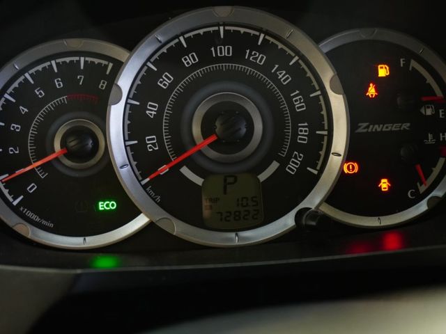 ★SUM模範店家★專業認證　★熱門休旅車款★里程保證　　★定速巡航★里程超低　　　　★空間超級大★載人載貨好方便  第2張相片