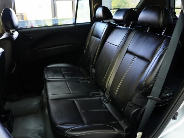 ★SUM模範店家★專業認證　★熱門休旅車款★里程保證　　★定速巡航★里程超低　　　　★空間超級大★載人載貨好方便  第8張相片