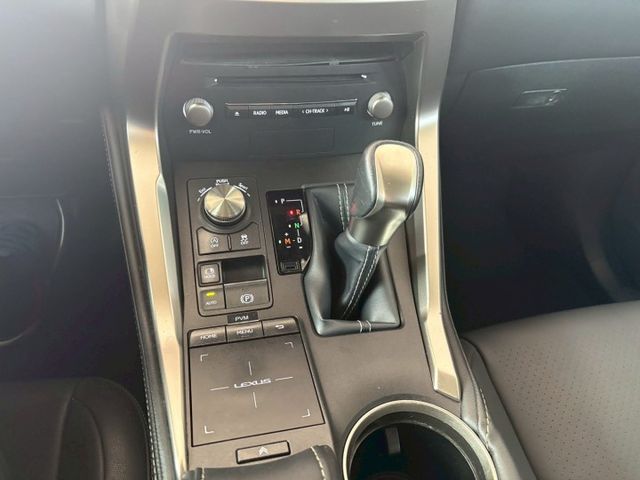 ★SUM模範店家★專業認證　★熱門休旅車款★里程保證　　★ACC自動跟車★盲點偵測　　　★一鍵啟動★倒車影像  第10張相片