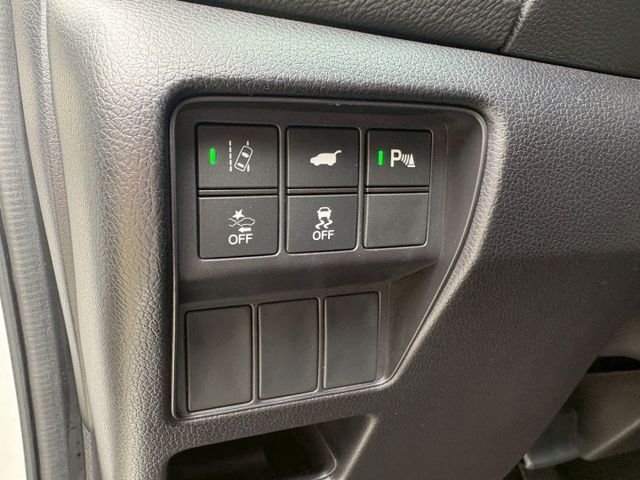 ★SUM模範店家★專業認證　★熱門休旅車款★里程保證　　★ACC自動跟車★全原廠保養　　　★一鍵啟動★倒車影像  第4張相片