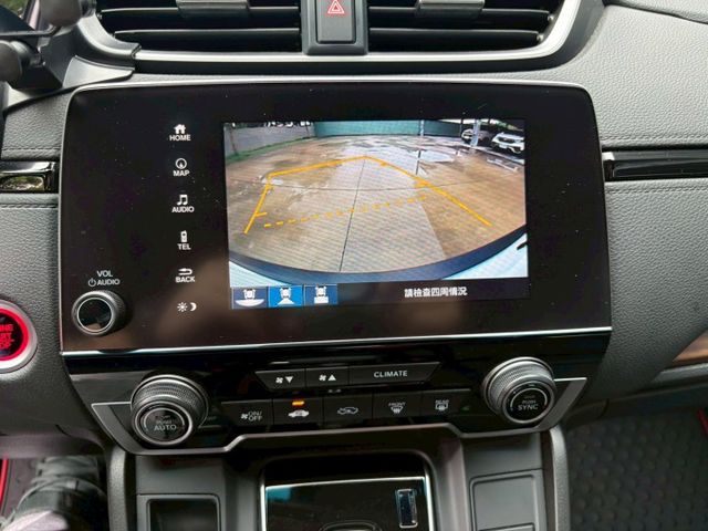 ★SUM模範店家★專業認證　★熱門休旅車款★里程保證　　★ACC自動跟車★全原廠保養　　　★一鍵啟動★倒車影像  第6張相片