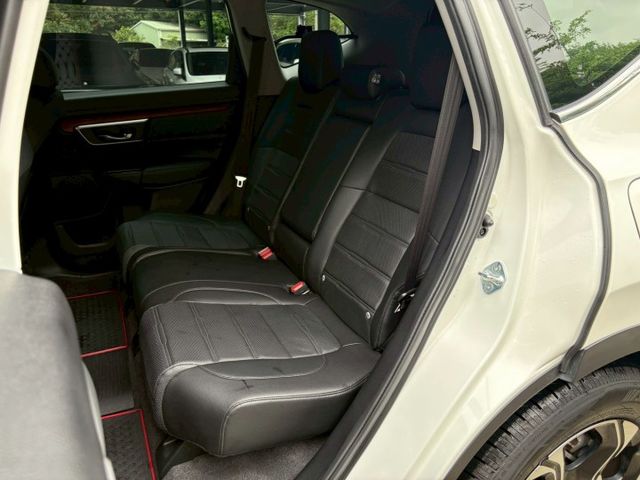 ★SUM模範店家★專業認證　★熱門休旅車款★里程保證　　★ACC自動跟車★全原廠保養　　　★一鍵啟動★倒車影像  第12張相片