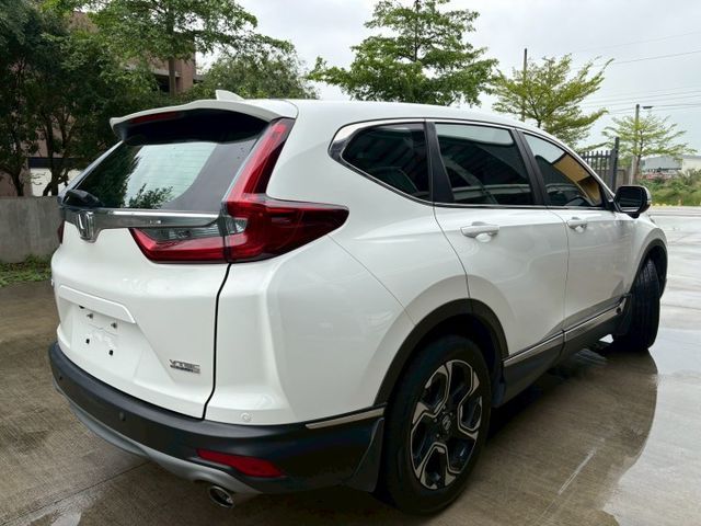 ★SUM模範店家★專業認證　★熱門休旅車款★里程保證　　★ACC自動跟車★全原廠保養　　　★一鍵啟動★倒車影像  第19張相片