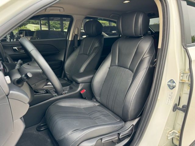 ★SUM模範店家★專業認證　★熱門休旅車款★里程保證　　★ACC自動跟車★免持鑰匙　　　★一鍵啟動★倒車影像  第10張相片