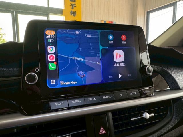 ★SUM模範店家★專業認證　★熱門五門掀背車款　　　　★里程保證★IKEY免持鑰匙　　　★定速巡航★原廠保固中  第4張相片