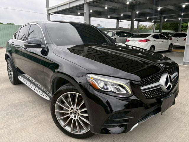 ★SUM模範店家★專業認證　★熱門休旅車款★里程保證　　★數位影音主機★盲點偵測　　　★一鍵啟動★倒車影像  第16張相片