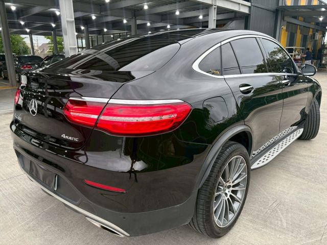 ★SUM模範店家★專業認證　★熱門休旅車款★里程保證　　★數位影音主機★盲點偵測　　　★一鍵啟動★倒車影像  第18張相片