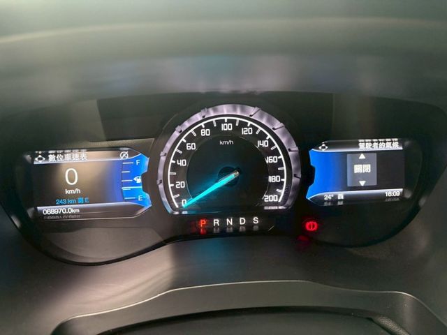 ★SUM模範店家★專業認證　★熱門越野車款★里程保證　　★IKEY免持鑰匙★定速巡航　　　★一鍵啟動★倒車影像  第2張相片