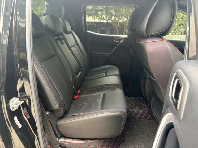 ★SUM模範店家★專業認證　★熱門越野車款★里程保證　　★IKEY免持鑰匙★定速巡航　　　★一鍵啟動★倒車影像  第12張相片