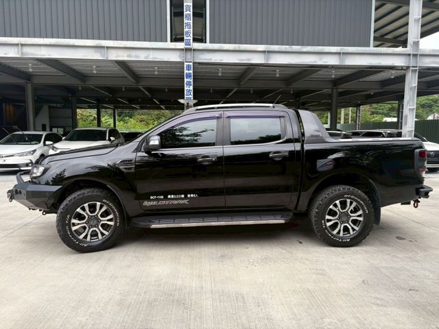 ★SUM模範店家★專業認證　★熱門越野車款★里程保證　　★IKEY免持鑰匙★定速巡航　　　★一鍵啟動★倒車影像  第18張相片