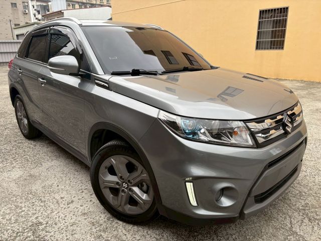 ★SUM模範店家★專業認證　★熱門休旅車款★里程保證　　★IKEY免持鑰匙★定速巡航　　　★一鍵啟動★倒車影像  第13張相片