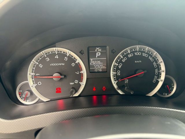 ★SUM模範店家★專業認證　★熱門五門掀背車款　　　　★里程保證★IKEY免持鑰匙　　　★定速巡航★倒車影像  第2張相片