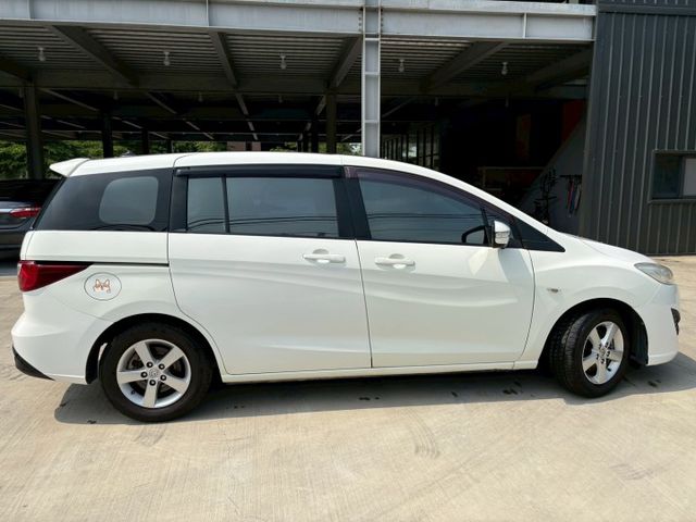 ★SUM模範店家★專業認證　★熱門七人座休旅車款　　　　★里程保證★大銀幕安卓機　　　★數位恆溫★倒車影像  第19張相片