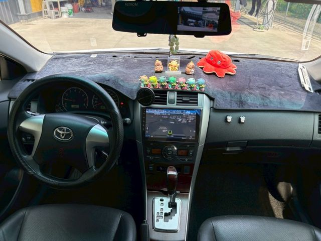 ★SUM模範店認證車　 　　　  ★熱門四門代步車　　　　　★里程保證★大銀幕安卓機　　　★保養便宜★好開耐操  第7張相片