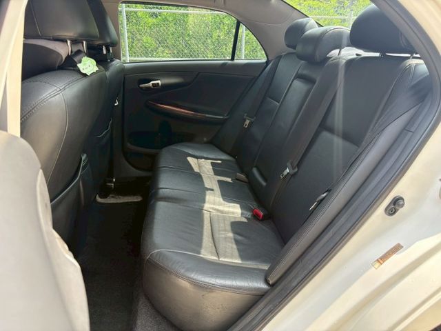 ★SUM模範店認證車　 　　　  ★熱門四門代步車　　　　　★里程保證★大銀幕安卓機　　　★保養便宜★好開耐操  第9張相片