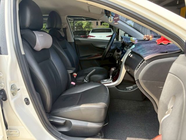 ★SUM模範店認證車　 　　　  ★熱門四門代步車　　　　　★里程保證★大銀幕安卓機　　　★保養便宜★好開耐操  第10張相片