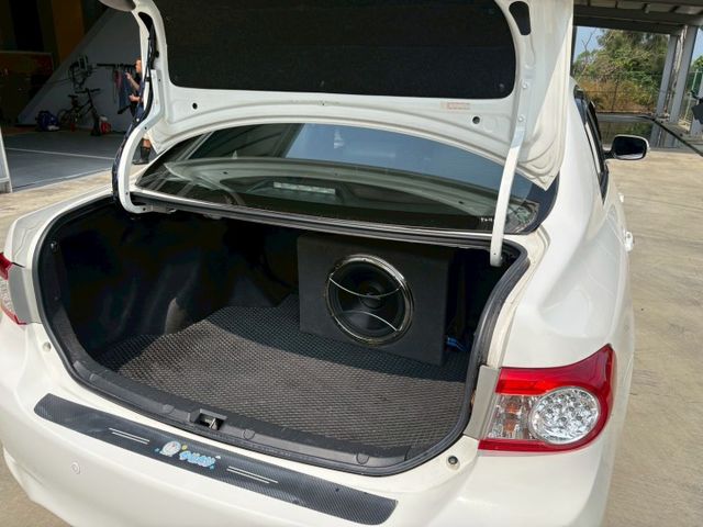 ★SUM模範店認證車　 　　　  ★熱門四門代步車　　　　　★里程保證★大銀幕安卓機　　　★保養便宜★好開耐操  第19張相片