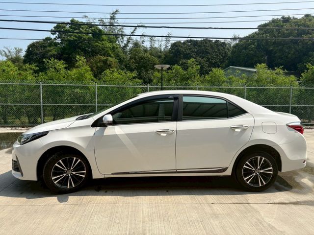 ★SUM模範店認證車　 　　　  ★熱門四門轎車款　　　　　★里程保證★IKEY免持鑰匙　　　★數位恆溫★倒車影像  第15張相片