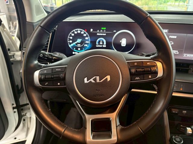★SUM模範店家★專業認證　★熱門休旅車款★里程保證　　★ACC自動跟車★盲點偵測　　　★一鍵啟動★倒車影像  第7張相片