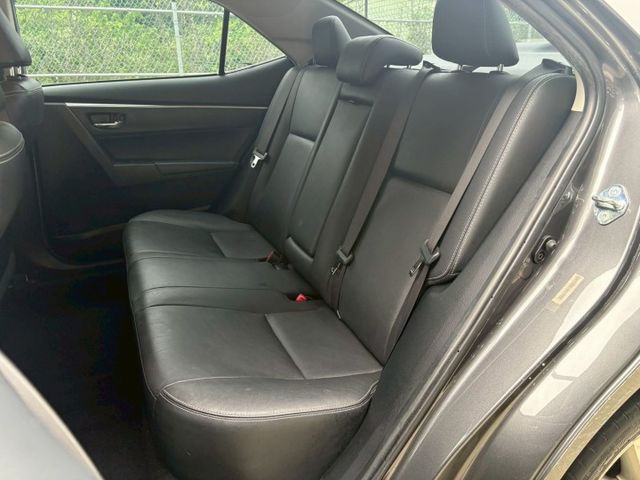 ★SUM模範店認證車　 　　　  ★熱門四門轎車款　　　　　★里程保證★IKEY免持鑰匙　　　★一鍵啟動★數位恆溫  第7張相片