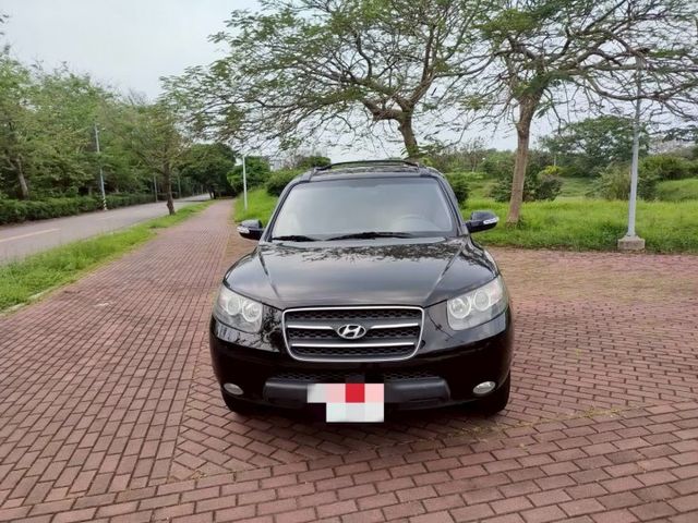 ★SUM模範店家★專業認證　★熱門休旅車款★里程保證　　★定速巡航★大銀幕安卓機　　　★雙區數位恆溫★倒車影像  第6張相片