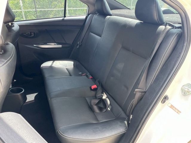 ★SUM模範店認證車　 　　　  ★熱門四門代步車　　　　　★里程保證★電動後視鏡　　　★保養便宜★好開耐操  第6張相片