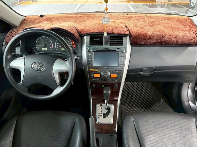 ★SUM模範店認證車　 　　　  ★熱門四門代步車　　　　　★里程保證★多功能數位影音　　　★數位恆溫★倒車影像  第8張相片