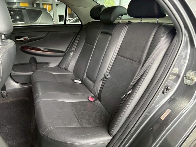 ★SUM模範店認證車　 　　　  ★熱門四門代步車　　　　　★里程保證★多功能數位影音　　　★數位恆溫★倒車影像  第10張相片