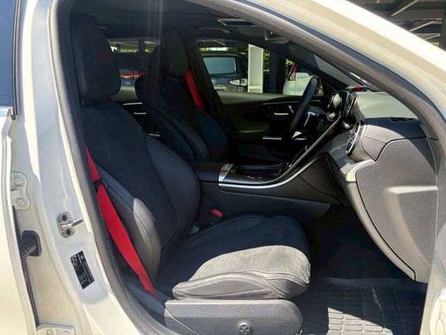 ★SUM模範店家★專業認證　★熱門旅行車款★里程保證　　★正副駕電動椅★ACC跟車　　　★數位儀錶板★倒車影像  第11張相片