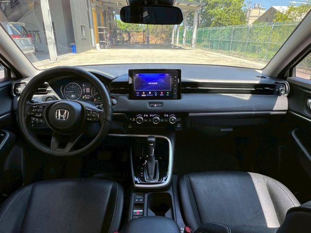 ★SUM模範店家★專業認證　★熱門休旅車款★里程保證　　★ACC自動跟車★盲點偵測　　　★一鍵啟動★倒車影像  第12張相片