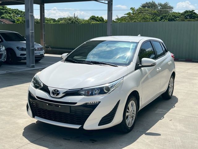 ★SUM模範店家★專業認證　★熱門五門掀背車款　　　　★里程保證★大銀幕安卓機　　　★倒車影像★保養維修便宜  第2張相片