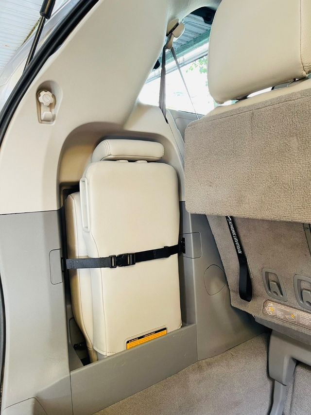TOYOTA豐田 SIENNA  第11張相片