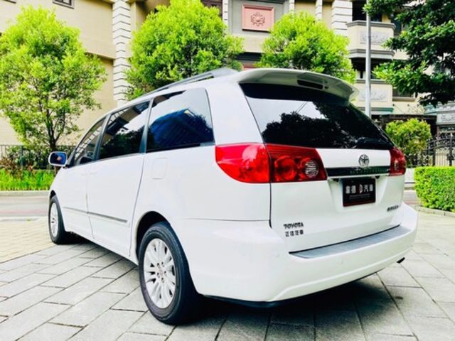 TOYOTA豐田 SIENNA  第6張相片