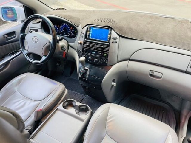 TOYOTA豐田 SIENNA  第8張相片