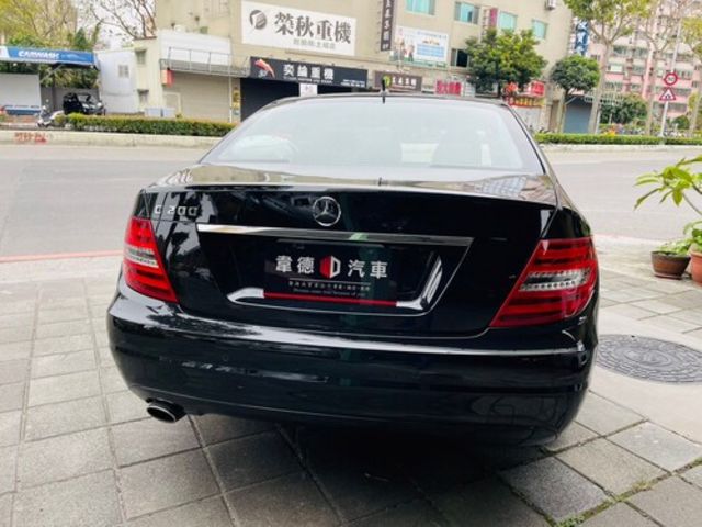 M-BENZ賓士 C200  第5張相片